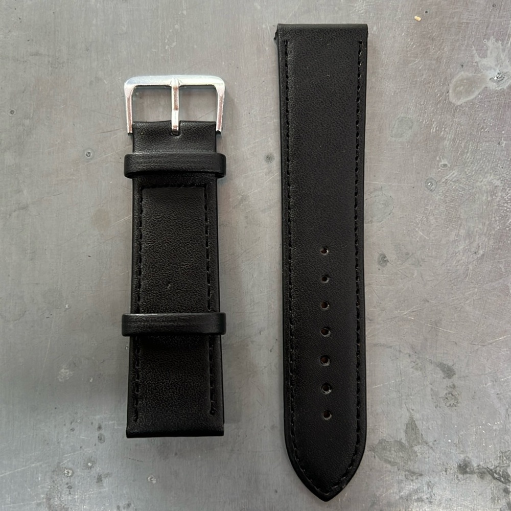 New black leather watch strap 22 mm